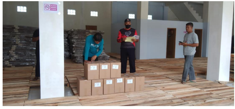 awasi pendistribusian logistik