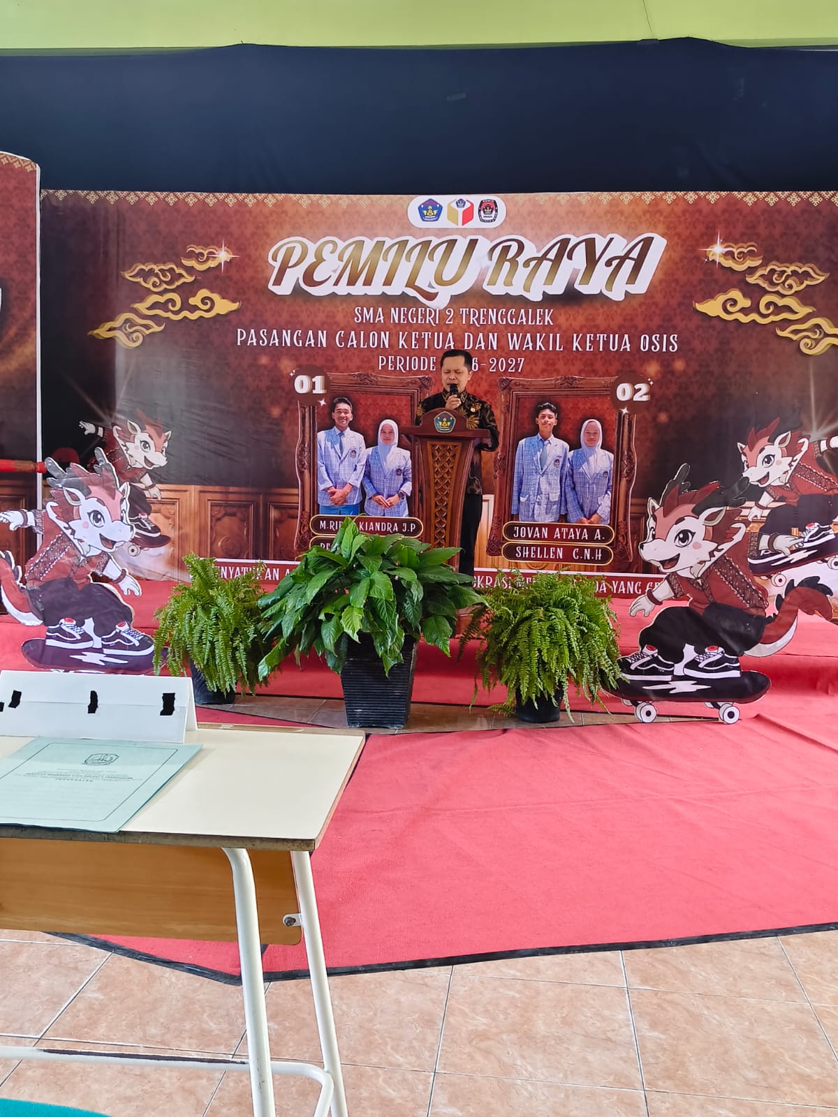 Pembukaan Debat